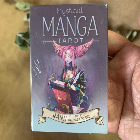 Mystical Manga Tarot - Picture 4 of 4